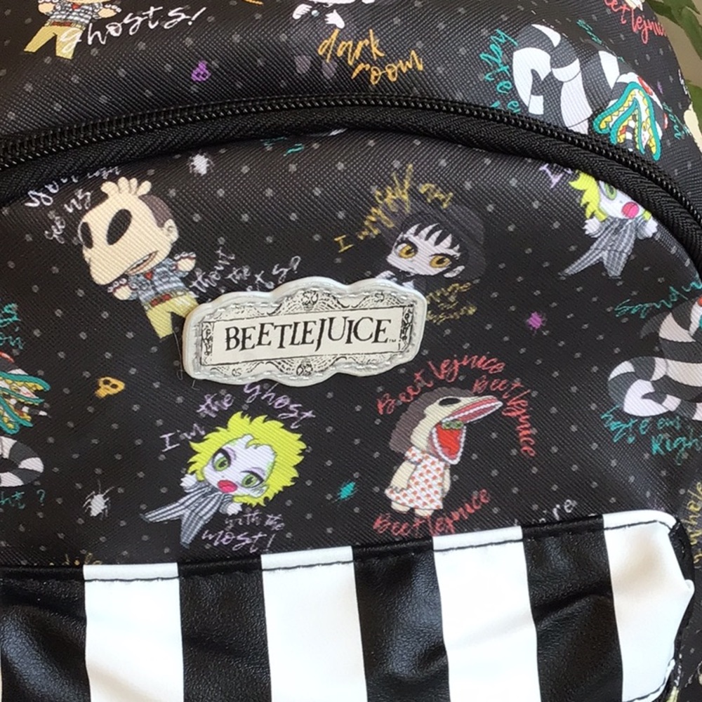 ‘Beetlejuice’ All Over Print Mini Backpack NWOT - Picture 2 of 8